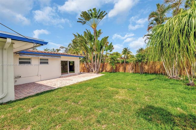 3480 Sw 20 Th St, House other with 3 bedrooms, 2 bathrooms and null parking in Fort Lauderdale FL | Image 32