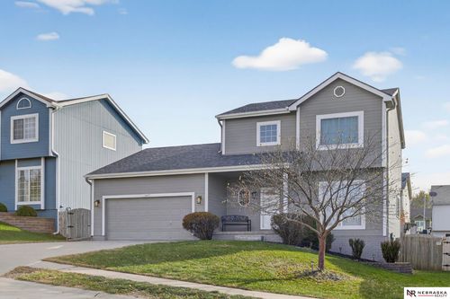 15077 Butler Ave, Omaha, NE, 68116-1463 | Card Image