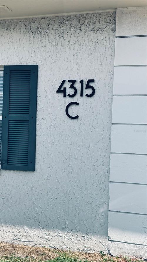148c-4315 Aegean Dr, TAMPA, FL, 33611-2412 | Card Image