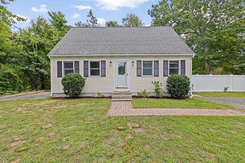 1 Michael Dr, East Wareham, MA, 02538-1425 | Card Image