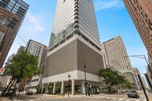 apt-2302-550 N Saint Clair St, Chicago, IL, 60611-4806 | Card Image