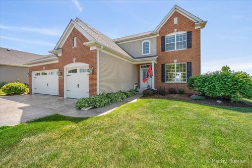 9145 Sawyer St, Huntley, IL, 60142-6001 | Card Image