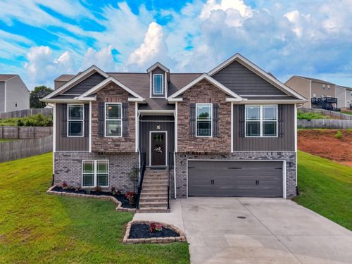 2381 Reese St, Morristown, TN, 37814-4585 | Card Image