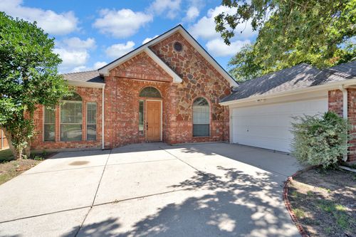 3217 Hidden Springs Dr, Corinth, TX, 76210-4188 | Card Image