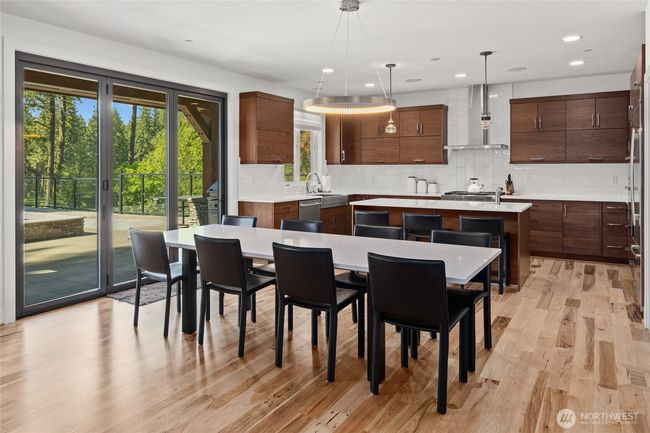 501 Maple Leaf Loop, House other with 4 bedrooms, 5 bathrooms and 2 parking in Cle Elum WA | Image 13