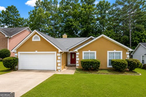 7061 N Shore Dr, Lithonia, GA, 30058-5951 | Card Image