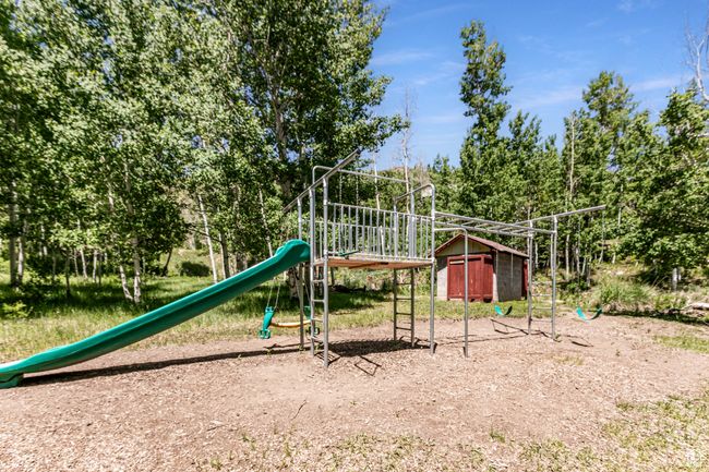 View of communal playground | Image 29