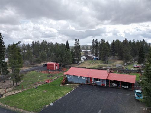 560 Pleasant Acre Dr, Weippe, ID, 83553-5135 | Card Image