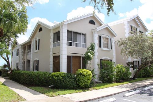 204-2890 N Oakland Forest Dr, Oakland Park, FL, 33309-6493 | Card Image