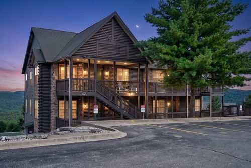 3-47-3 Songbird Cir, Branson, MO, 65616-7563 | Card Image