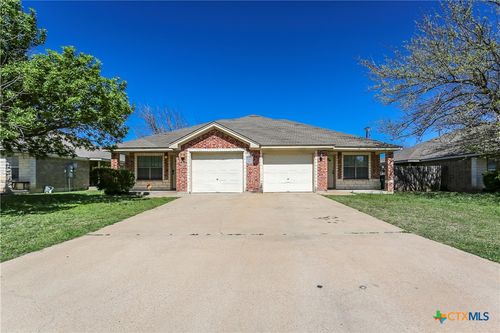 417 Clore Rd, Harker Heights, TX, 76548-1319 | Card Image