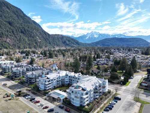 409-328 Esplanade Ave, Harrison Hot Springs, BC, V0M1A3 | Card Image