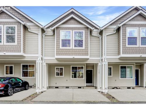 1087 Ne Perl Way, Hillsboro, OR, 97006-2495 | Card Image