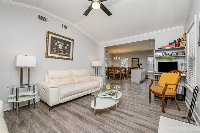 6706 Park Hickory Dr, House other with 3 bedrooms, 2 bathrooms and null parking in Charlotte NC | Image 8