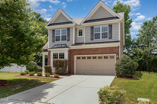 233 Hammond Wood Pl, Morrisville, NC, 27560-5305 | Card Image