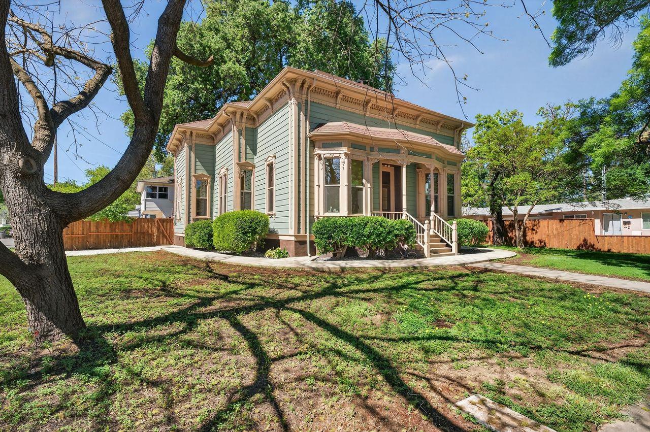 Residential in Woodland 3