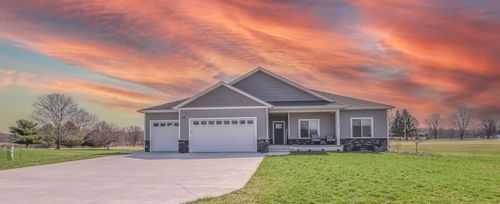 561 Wedge Ct, Coldwater, MI, 49036-8859 | Card Image