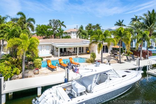 2330 Ne 48th St, Lighthouse Point, FL, 33064-7106 | Card Image