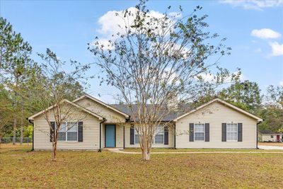 95 Mill Hollow Drive, House other with 4 bedrooms, 2 bathrooms and null parking in Crawfordville FL | Image 1