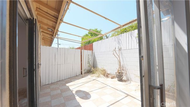 1723 Appleton Way, Condo with 2 bedrooms, 2 bathrooms and 2 parking in Pomona CA | Image 19