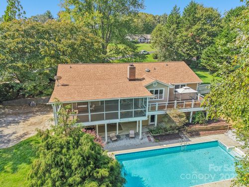 16 Amber Dr, Horse Shoe, NC, 28742-9766 | Card Image