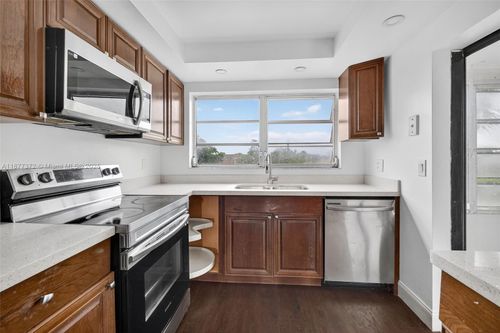 apt-310-2551 Nw 41st Ave, Lauderhill, FL, 33313-2773 | Card Image