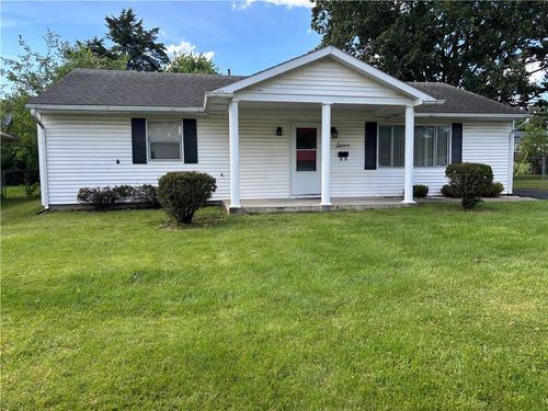 7 E Columbia St, Danville, IL, 61832-2401 | Card Image