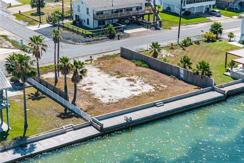 128 Bayshore Dr, Ingleside, TX, 78362-4855 | Card Image