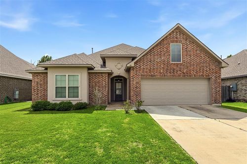 66 Pepper Creek Dr, Sulphur, LA, 70663-6560 | Card Image