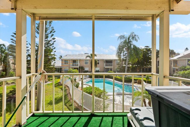 Screened in Lanai. | Image 27