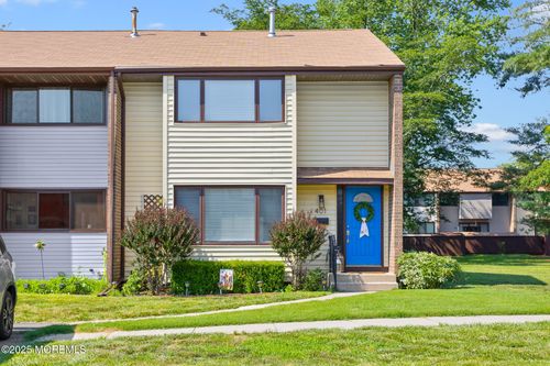 401 Jefferson Dr, East Windsor, NJ, 08520-5315 | Card Image