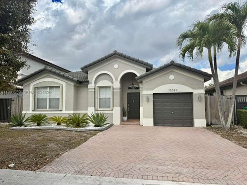 15391 Sw 17th Ter, Miami, FL, 33185-5893 | Card Image