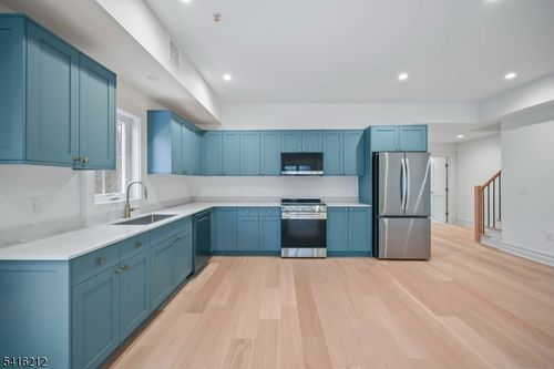 e-1209 Littleton Rd, Morris Plains, NJ, 07950-3149 | Card Image