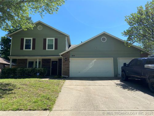 1619 Fir Pl, Broken Arrow, OK, 74012-9008 | Card Image