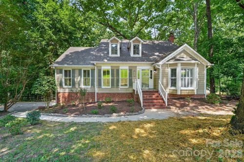 1472 Old Tara Ln, Fort Mill, SC, 29708-8004 | Card Image
