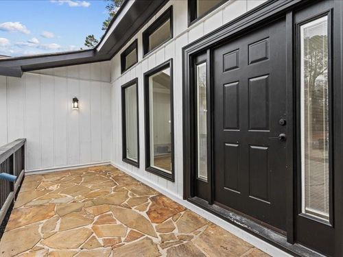 5419 Fieldgreen Dr, Stone Mountain, GA, 30088-2813 | Card Image