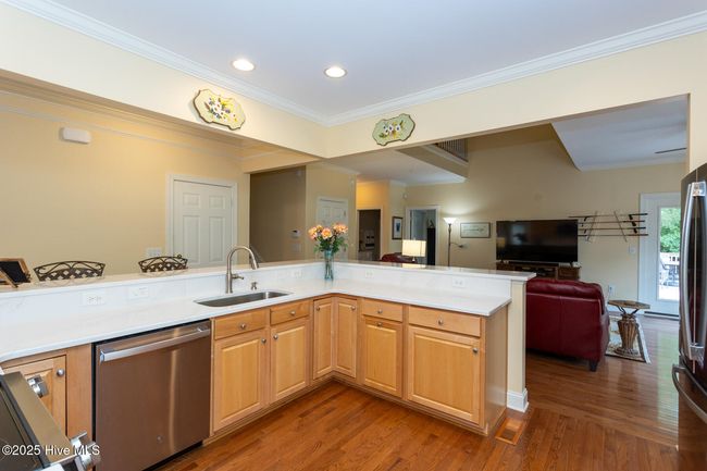 70 Lamplighter Village Dr, Condo with 4 bedrooms, 4 bathrooms and 2 parking in Pinehurst NC | Image 13