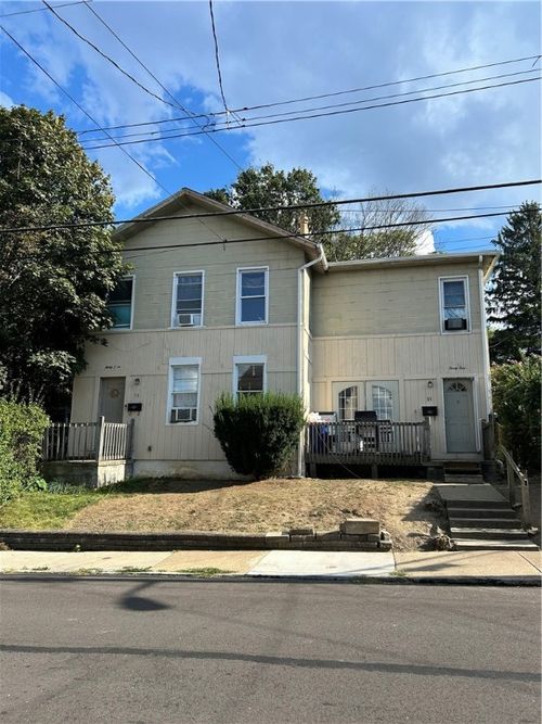 35 Greenbush St, Mt Washington, PA, 15211-2023 | Card Image