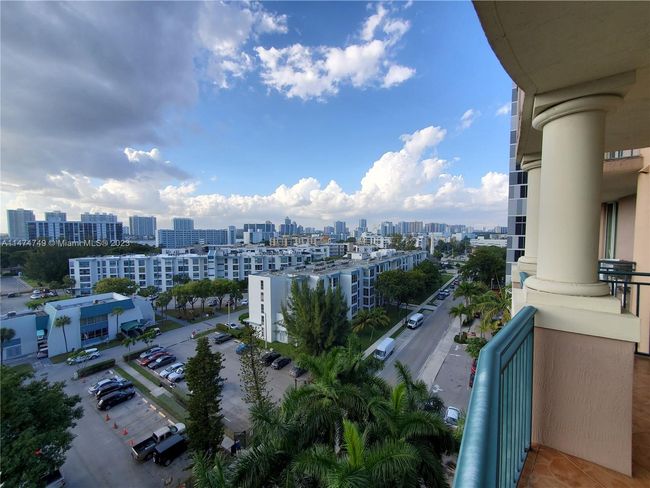 APT-906 - 17555 Atlantic Blvd, Condo with 2 bedrooms, 2 bathrooms and null parking in Sunny Isles Beach FL | Image 30