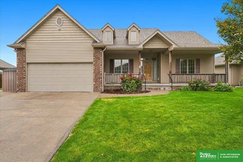 3024 Peterson Avenue, Fremont, NE, 68025 | Card Image