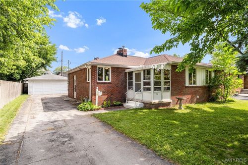 36 Lennox Ave, Amherst, NY, 14226-4225 | Card Image