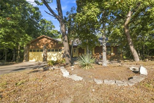 57 Twin Peak Dr, Holiday Island, AR, 72631-4236 | Card Image