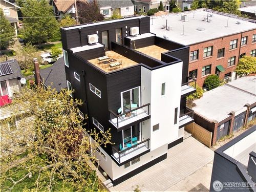 a-1525 Nw 60th St, Seattle, WA, 98107-2329 | Card Image