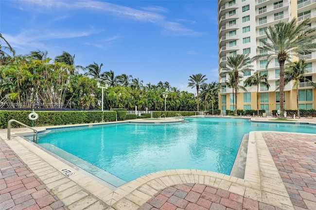 UNIT-2105W - 1745 E Hallandale Beach Blvd, Condo with 2 bedrooms, 2 bathrooms and null parking in Hallandale Beach FL | Image 48