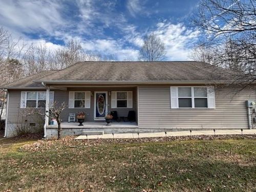 477 Lincolnshire Dr, Crossville, TN, 38555-6855 | Card Image