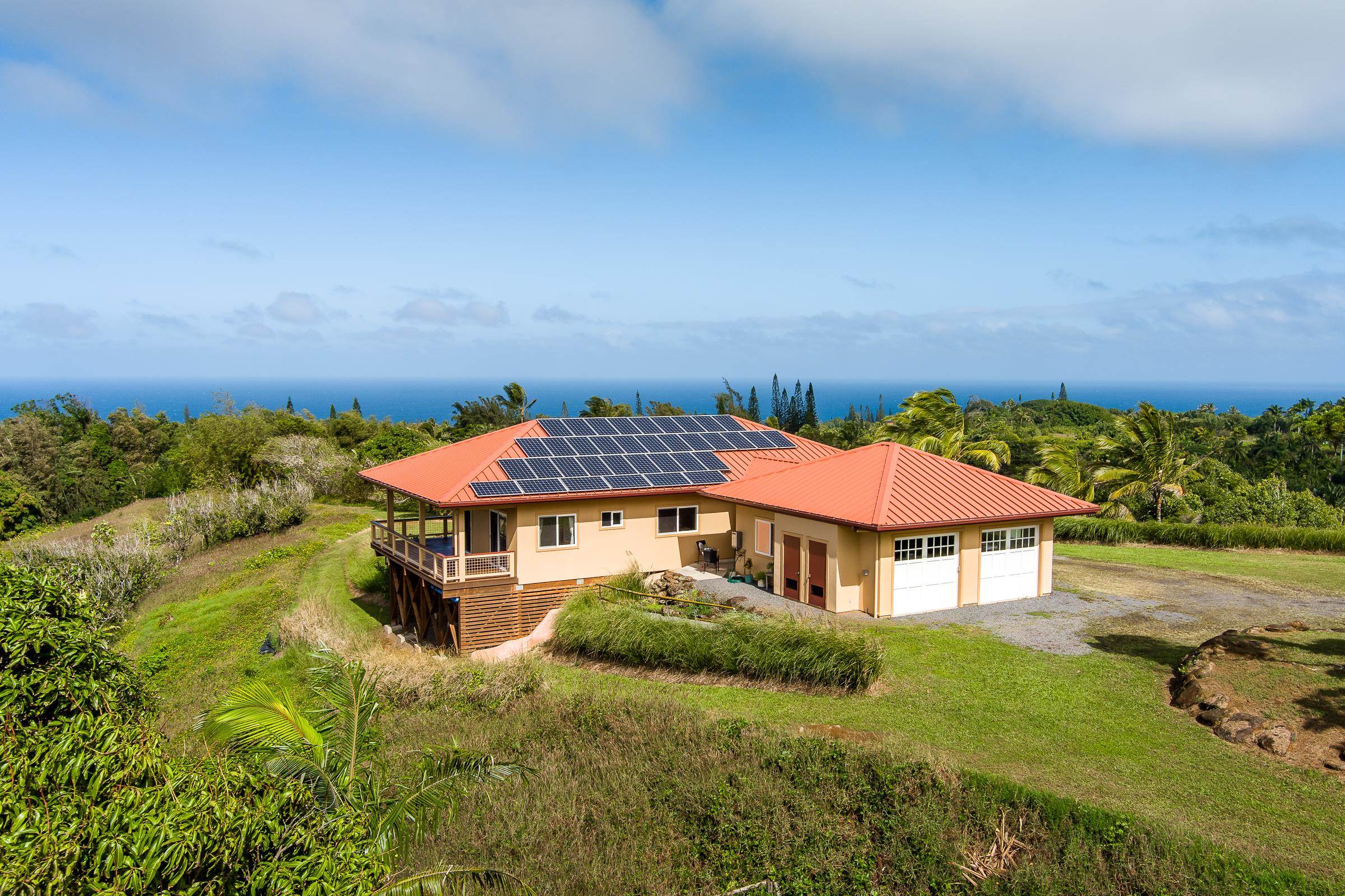 Hoolawa Rd, Haiku, HI 96708
