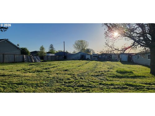 0 Walnut St, Independence, OR, 97351 | Card Image