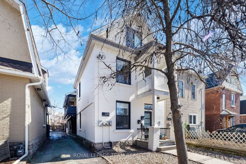 b-325 Hinchey Ave, Ottawa, ON, K1Y1M1 | Card Image