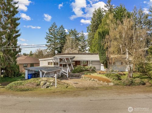 19635 4th Ave S, Des Moines, WA, 98148-2427 | Card Image
