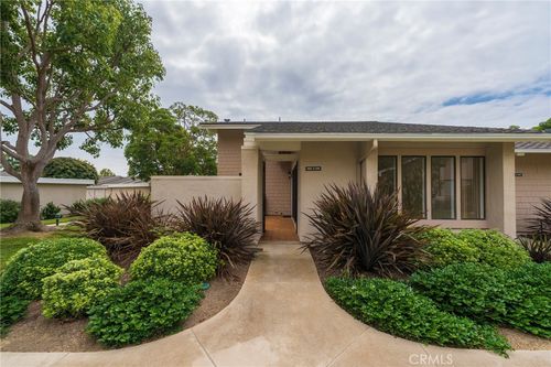 1206a-8885 Modoc Cir, Huntington Beach, CA, 92646-5781 | Card Image